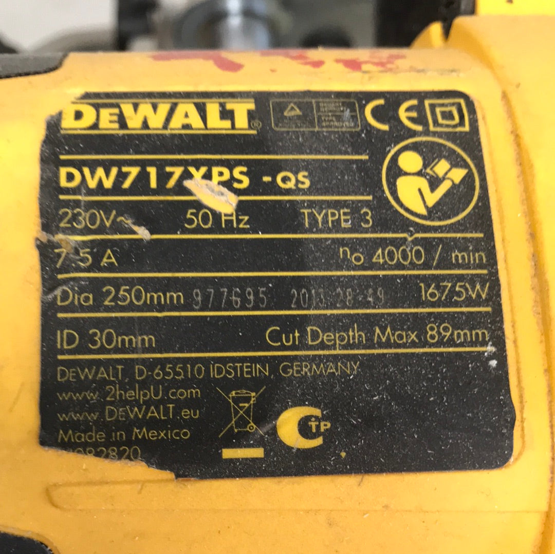 Dewalt Kap/Gersåg, Eldriven DW717XPS-QS